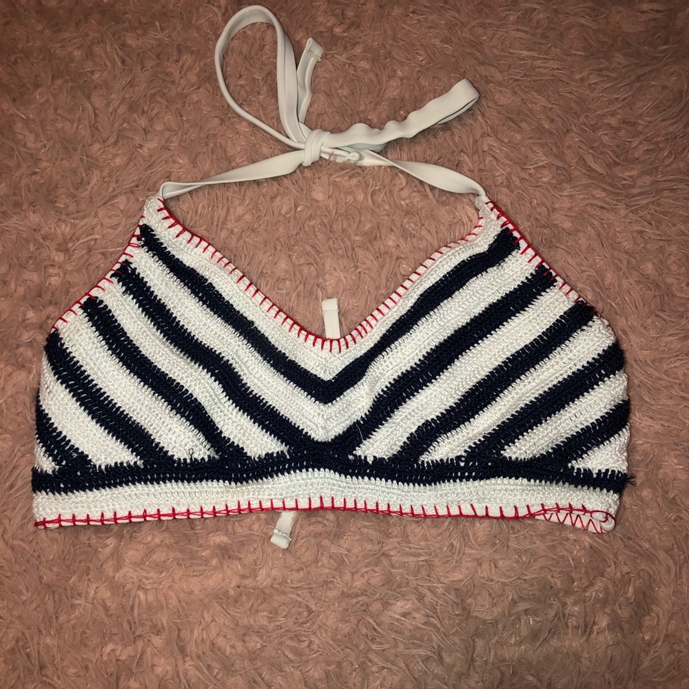 Xhilaration top